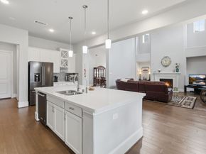 111 N Winter Sunrise Circle, Tomball TX 77375