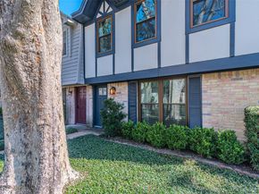 10010 Knoboak Drive 33, Houston TX 77080