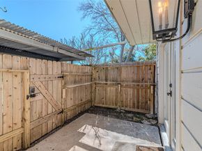 10010 Knoboak Drive 33, Houston TX 77080