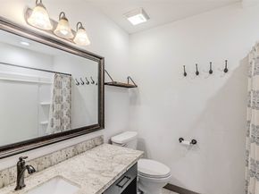 10010 Knoboak Drive 33, Houston TX 77080