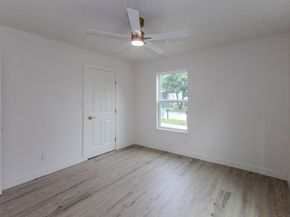 7912 Ford Street, Houston TX 77012