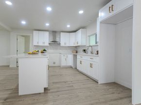 7912 Ford Street, Houston TX 77012