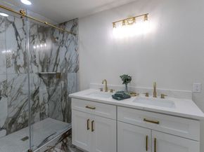 7912 Ford Street, Houston TX 77012