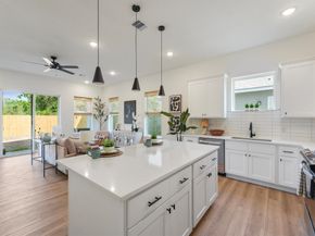 1911 Dewalt St, Houston TX 77088