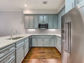 201 Vanderpool Lane 146, Houston TX 77024