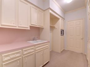 201 Vanderpool Lane 146, Houston TX 77024
