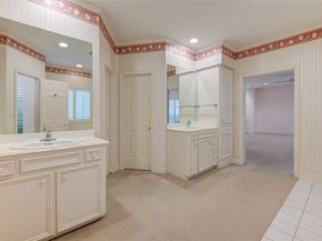 201 Vanderpool Lane 146, Houston TX 77024