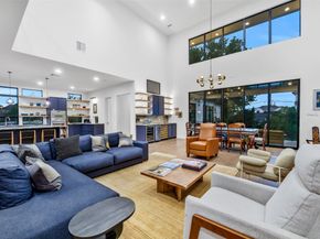 5015 S Braeswood Boulevard, Houston TX 77096