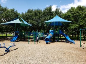 5015 S Braeswood Boulevard, Houston TX 77096