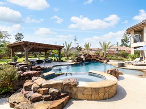 13 Pleasant Shadows Drive, Spring TX 77389