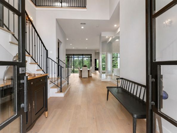82 Simon Lake Lane, The Woodlands TX 77381