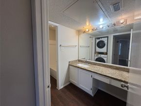 10555 Turtlewood Court 2612, Houston TX 77072