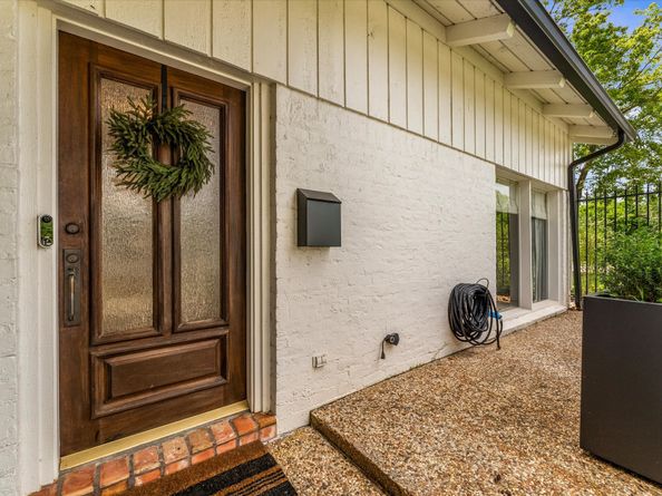 7915 Del Monte Drive, Houston TX 77063