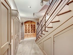 10 Waverly Court, Houston TX 77005