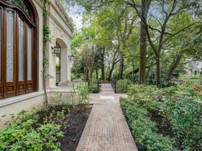10 Waverly Court, Houston TX 77005