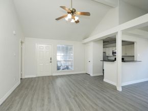 8531 Grand Knolls Drive, Houston TX 77083