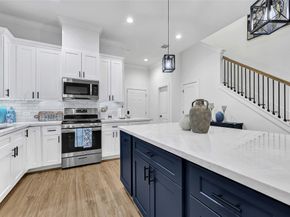 3555 Seabrook Street, Houston TX 77021