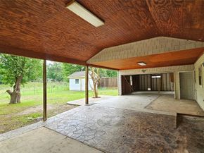 6946 Cole Creek Drive, Houston TX 77092