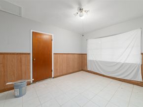 8755 Cowart Street, Houston TX 77029