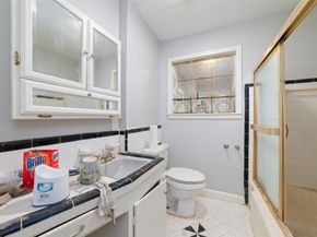 8755 Cowart Street, Houston TX 77029