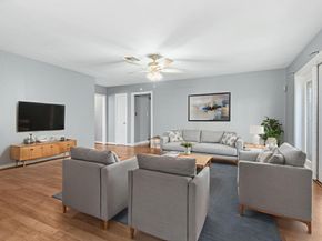 5619 Duxbury Street, Houston TX 77035