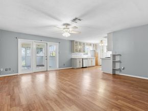 5619 Duxbury Street, Houston TX 77035