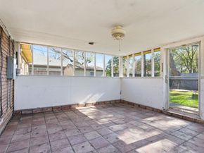 5619 Duxbury Street, Houston TX 77035