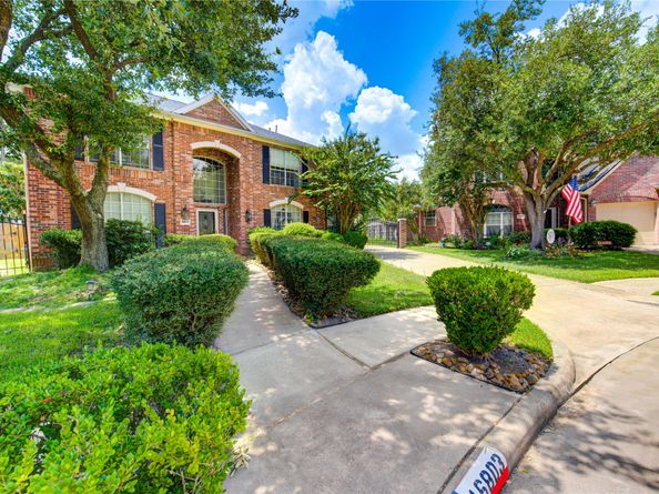 16803 Sandestine Drive, Houston TX 77095