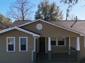 7013 Saint Augustine Street, Houston TX 77021