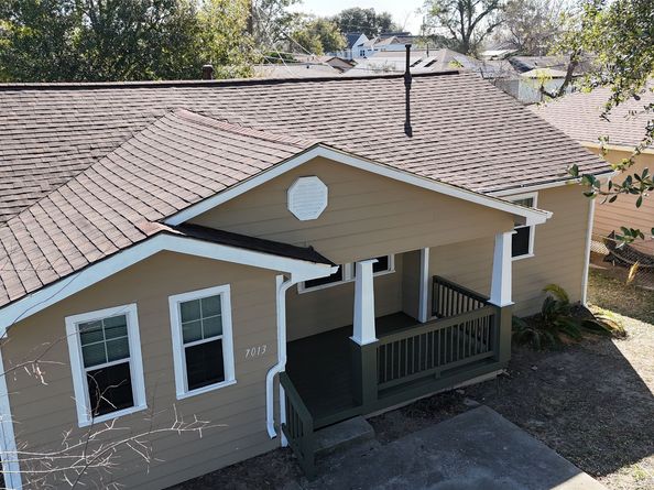 7013 Saint Augustine Street, Houston TX 77021