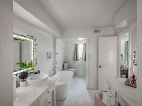 611 Montclair Boulevard, Sugar Land TX 77478