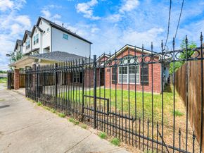 5920 Conley Street, Houston TX 77021