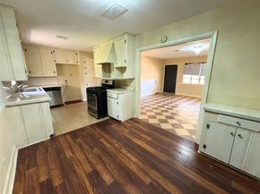 7022 Merriwood Lane, Houston TX 77076