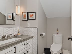 5 Indian Cedar Lane, The Woodlands TX 77380