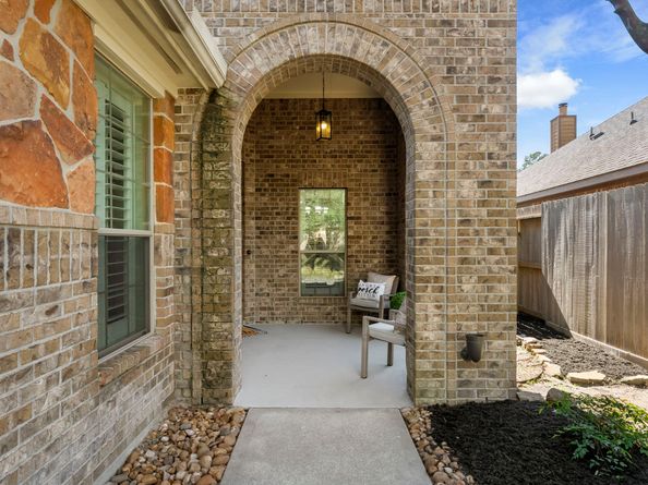 27515 Chris Ridge Court, Spring TX 77386