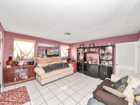 216 Tallant Street, Houston TX 77076