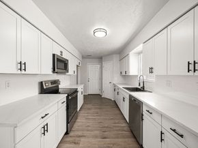 2907 Boulder Creek Drive, Houston TX 77339