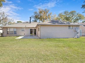 16002 Diana Lane, Houston TX 77062