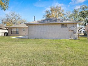 16002 Diana Lane, Houston TX 77062
