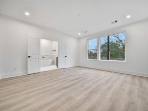 7705 Inwood Grove Lane, Houston TX 77088