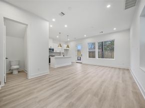 7705 Inwood Grove Lane, Houston TX 77088