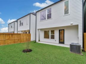 7705 Inwood Grove Lane, Houston TX 77088