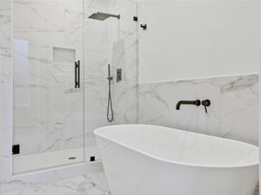 7705 Inwood Grove Lane, Houston TX 77088