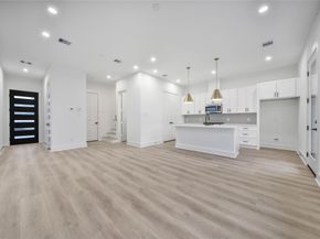 7705 Inwood Grove Lane, Houston TX 77088