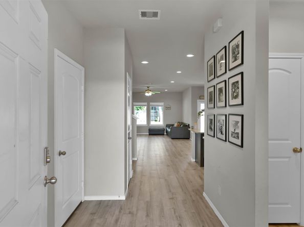 2254 Strong Horse Drive, Conroe TX 77301