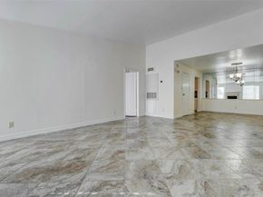7400 Bellerive Drive 502, Houston TX 77036