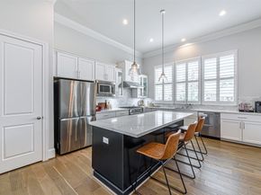 2414 Hollister Road, Houston TX 77080