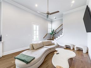 2414 Hollister Road, Houston TX 77080