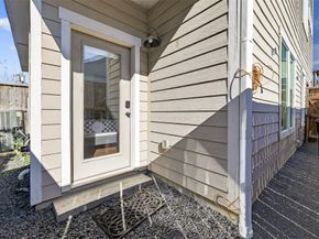 1303 Upland Retreat Blue Place, Houston TX 77043