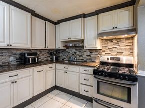 6817 Kassarine Pass, Houston TX 77033